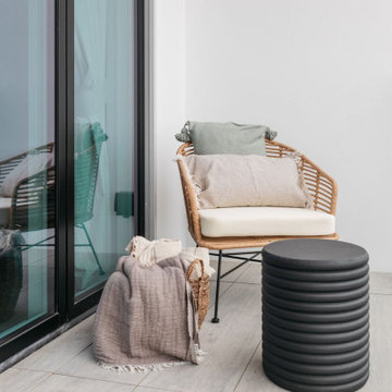Breakwater - Sleek and stylish coastal property