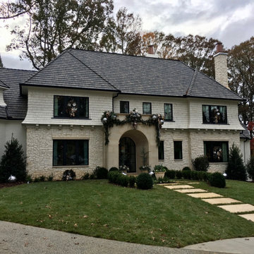 Atlanta Homes & Lifestyles // 2020 Home for the Holidays Showhouse