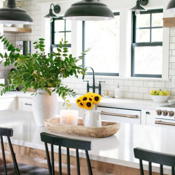 Modern Farmhouse Kitchen