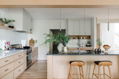 Inspiration for a contemporary kitchen remodel in Seattle
