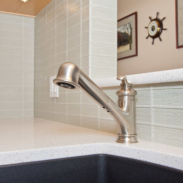 Condo Kitchen & Bathroom Renovation