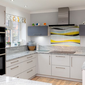 Tonbridge - Lastra in White & Anthracite
