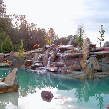 natural rock boulder pool