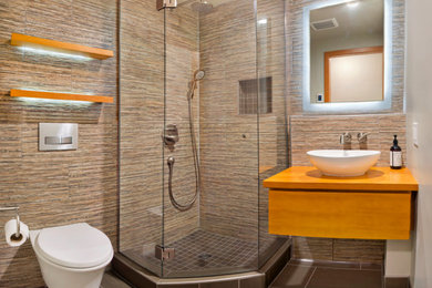 Example of a bathroom design in Vancouver
