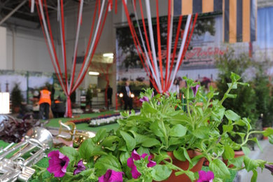 Выставка "Город и цветы. Садово-парковый дизайн. Салют победы" 2010