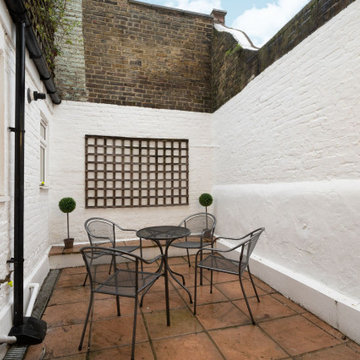 Dressing for sale - Fulham