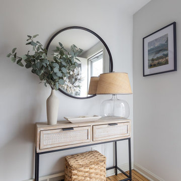 Fresh & Coastal Entryway