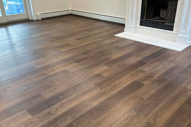 Living room - mid-sized traditional enclosed dark wood floor living room idea in Miami