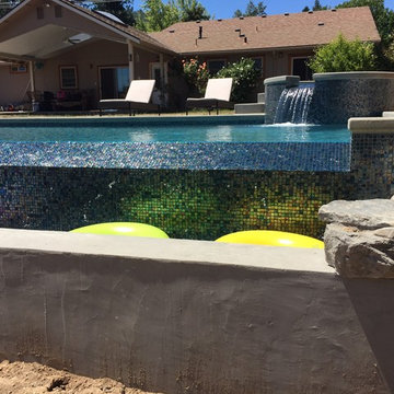 Vanishing Egde Pool, Ashland OR