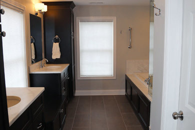 Transitional home design photo in Cleveland