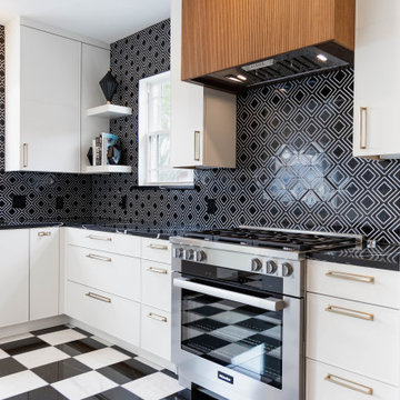 The Galveston Historic Transitional Home Remodel & Interior Design - Kitchen