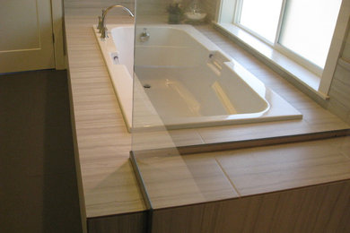Example of a minimalist home design design in Portland