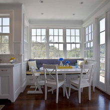 Breakfast nook bench