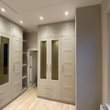 3.2m high victorian style fitted wardrobes and alcoves.