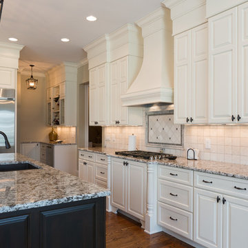 Queen Annes lace full overlay kitchen (larsen)