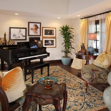 Live Oak Dr. Residence