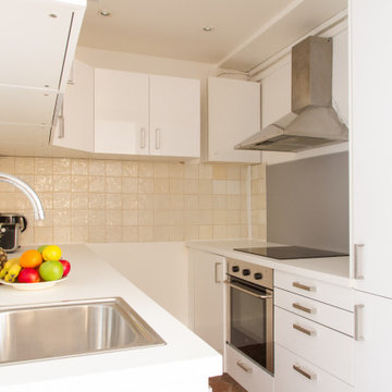Bistro-style cooking in a Parisian kitchen