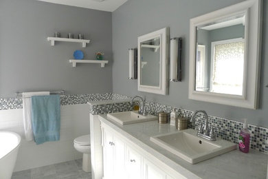 Bathroom - transitional bathroom idea in Vancouver