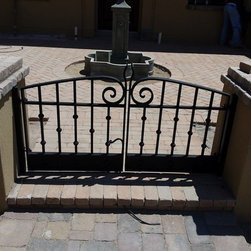 Courtyard Gates - Products