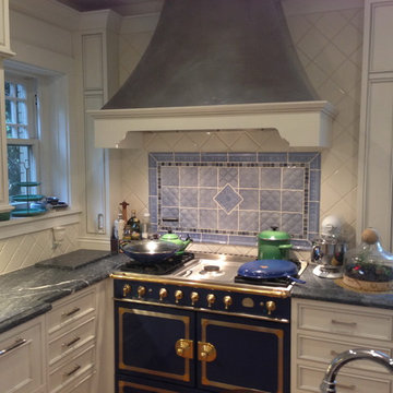 White Victorian Kitchen