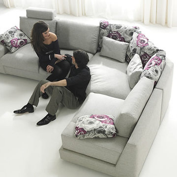 Calisto Modern Modular Sectional Sofa by Famaliving California