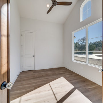 Spanish: 3,430 ft², 4 BR/3.5 BA/1 ST