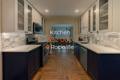 Transitional kitchen photo in DC Metro