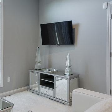 Modern Elegant Interior Styling in Kalamazoo