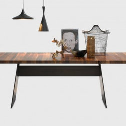 Walter Knoll Tadeo - Dining Tables