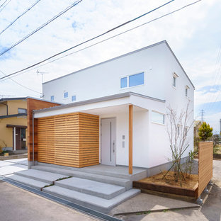 他の地域のモダンスタイルのおしゃれな家の外観の写真