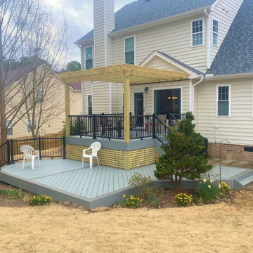 Multi-level Composite deck with Pine Pergola
