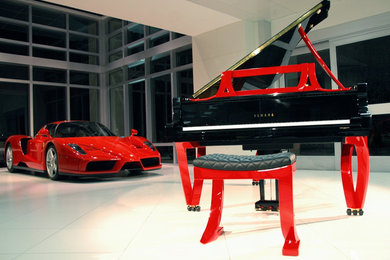 Grand Rossa piano with Enzo Ferrari