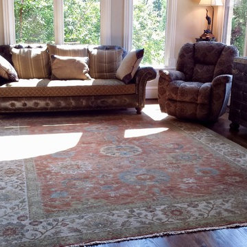 Oushak lays the foundation for a splendid living space.