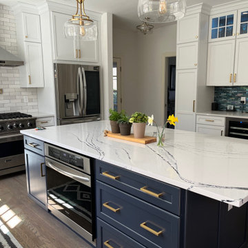 Kraftmaid Grandview Dove and Midnight