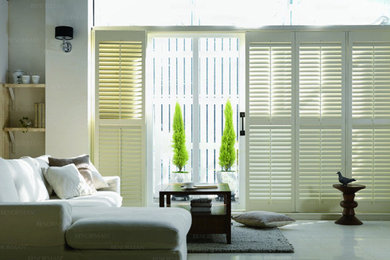 Inspiration for a contemporary living room remodel in Atlanta