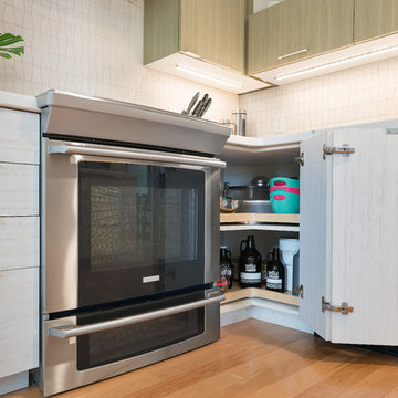 Contemporary Kailua Kitchen