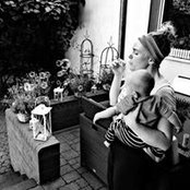 Mia Stamm's photo
