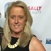 Rebecca Hilly's photo