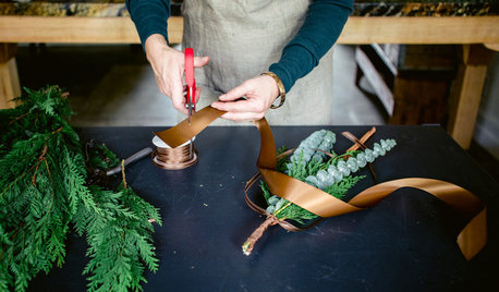 DIY Project: An Aromatic Holiday Home Garnish