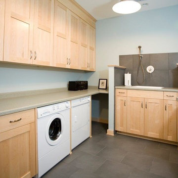 Maple Laundry and Pet Care Room