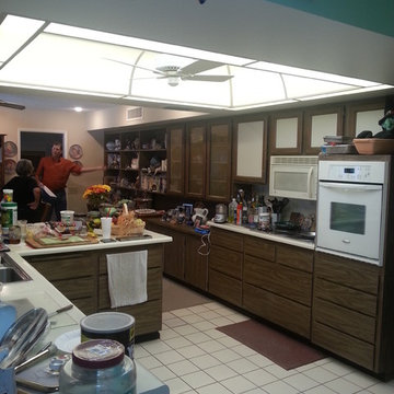 Charleston Antinque White Kitchen