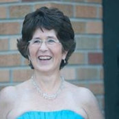 Julie O'Hara's photo