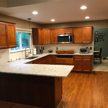 White Lake Cabinet Refinishing (BM Advance Satin Kendall Charcoal HC-16 )