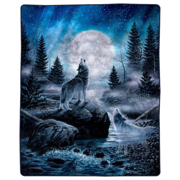 Heavy Fleece Blanket Howling Wolf Pattern, Plush 8lb Soft Blanket Lavish Home
