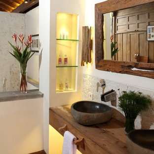 Double sink with floating counter top