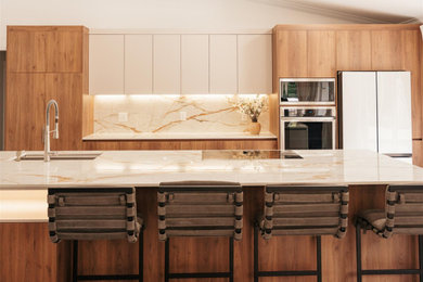 Transforming Miami Kitchens: Bespoke Renovation Mastery by D’Cassa