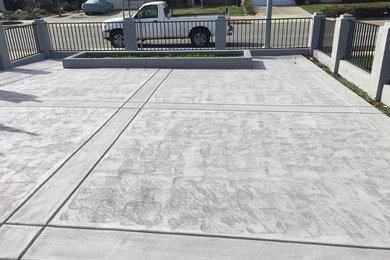 This is an example of a transitional landscaping in San Francisco.