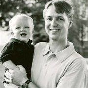 Aaron Martin's photo