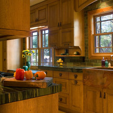 Interesting counter/backsplash colorful