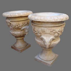 Planters and Urns - Products